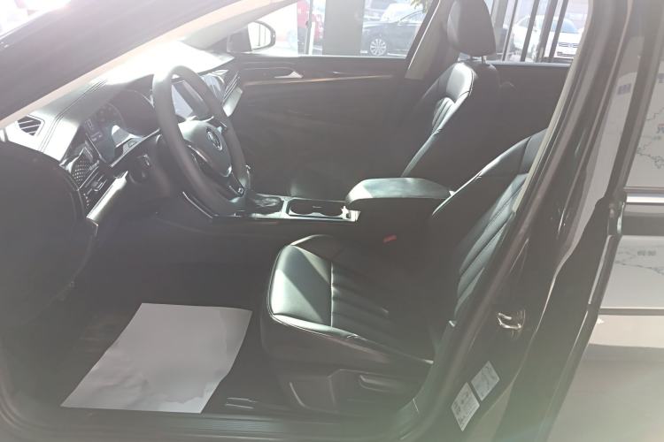 Used Volkswagen Passat 2020 Revised Version 280TSI Business Edition China VI Standard
