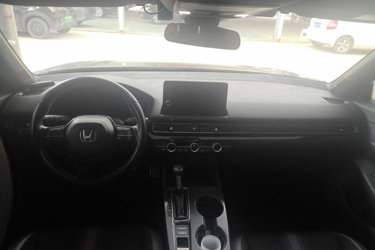 Used Honda Civic 2023 240TURBO CVT Dynamic · Center Stage Special Edition