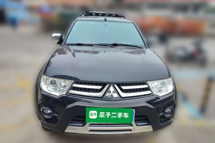 Used Mitsubishi Pajero Sport 2013 3.0L Automatic 4x4 Executive Edition