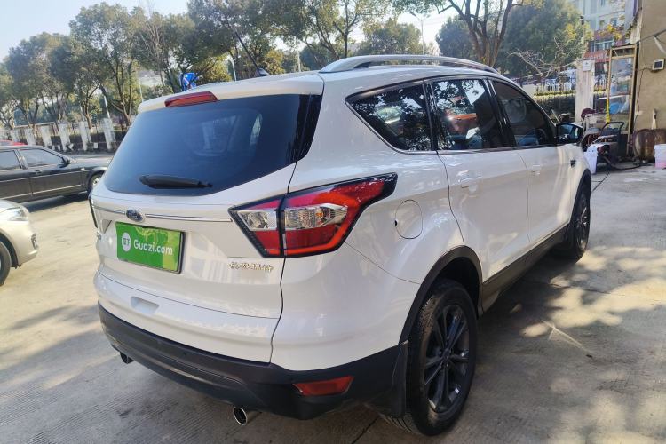 Used Ford Kuga 2019 EcoBoost 180 Two-Wheel-Drive Platinum Edition China VI Standard