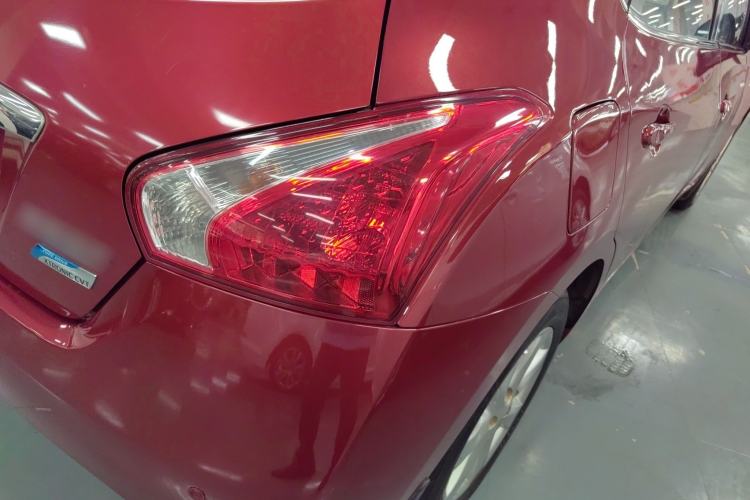 Used Nissan Tiida 2014 1.6L CVT Comfort Model