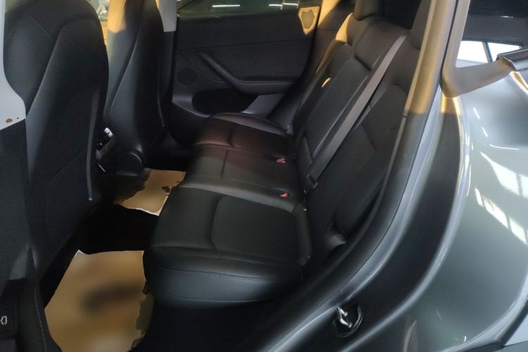 Used Tesla Model Y 2024 Rear-Wheel-Drive Version
