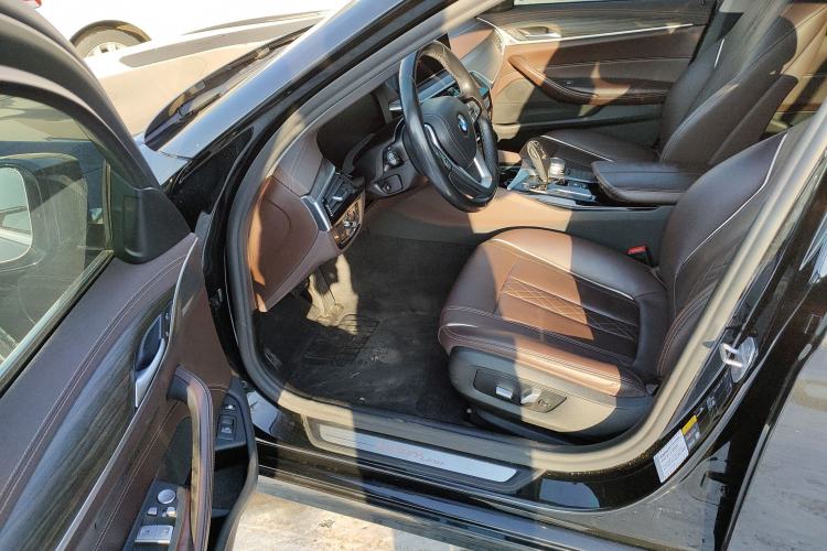 Used BMW 5 Series New Energy 2020 Mileage Upgrade Version 530Le Luxury Package