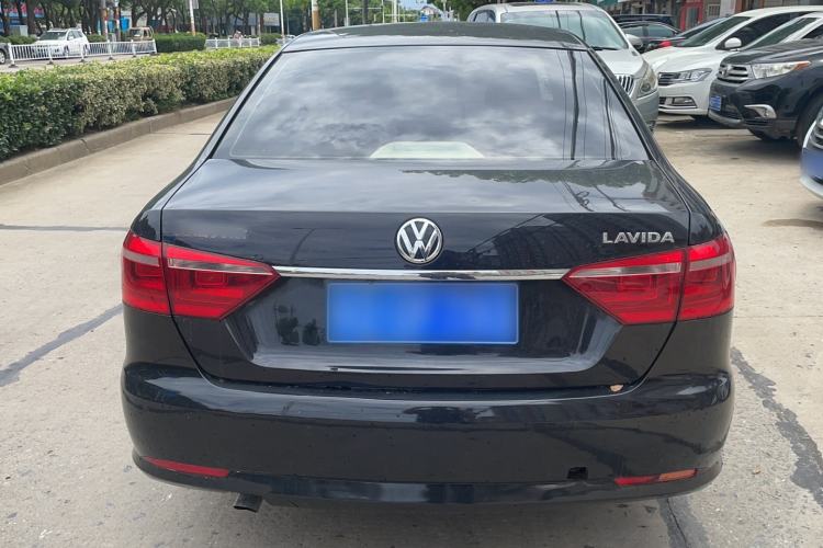 Used Volkswagen Lavida 2013 Restyled Classic 1.6L Automatic Comfort Edition
