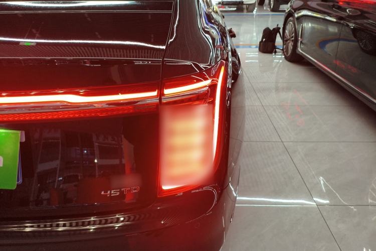 Used Hongqi H9 2023 2.0T Smart Connect Flagship Edition
