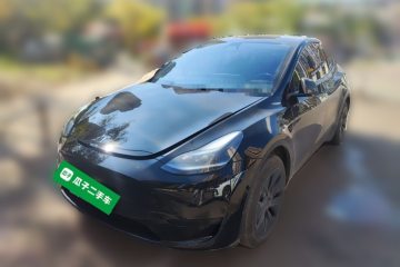 Used Tesla Model Y 2023 Rear-Wheel-Drive Version