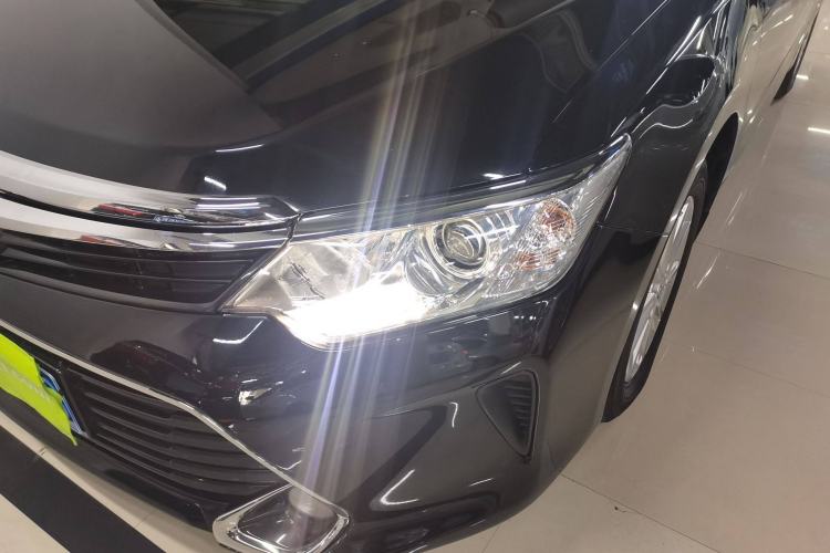 Used Toyota Camry 2016 2.0G 10th Anniversary Leading Edition
