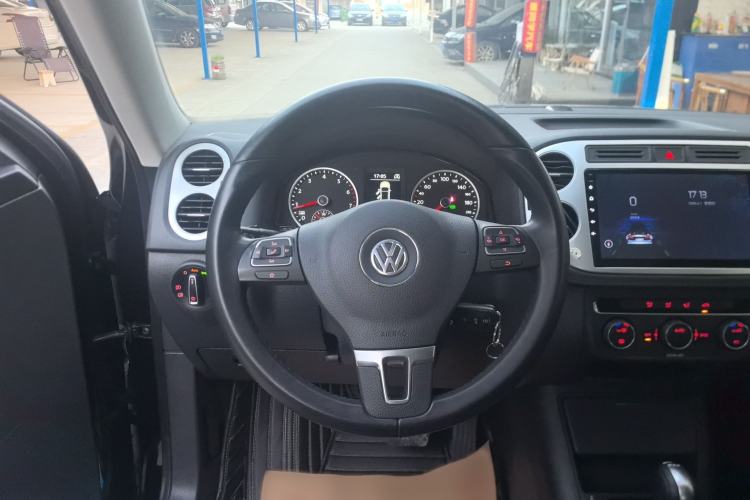 Used Volkswagen Tiguan 2016 280TSI Automatic Two-Wheel Drive Silk Road Comfort Edition
