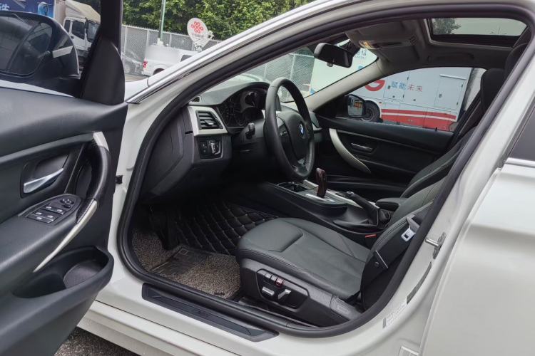 Used BMW 3 Series 2016 320Li Fashion Model