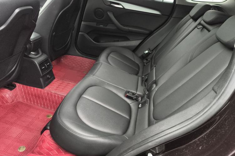 Used BMW X1 2018 sDrive20Li Leading Model
