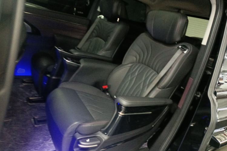 Used GAC Trumpchi M8 2024 Master Series 400T Ultimate Edition
