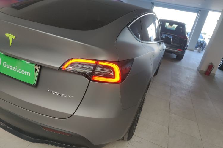 Used Tesla Model Y 2024 Rear-Wheel-Drive Version
