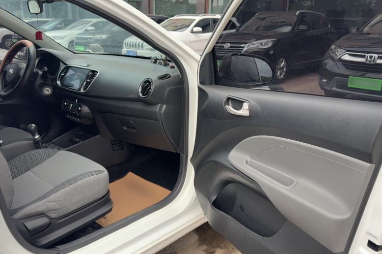 Used Kia Pegas 2017 1.4L Manual Fashion Edition Smart
