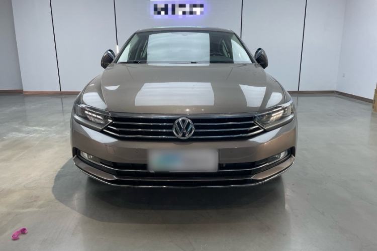 Used Volkswagen Magotan 2018 330TSI DSG Luxury Model