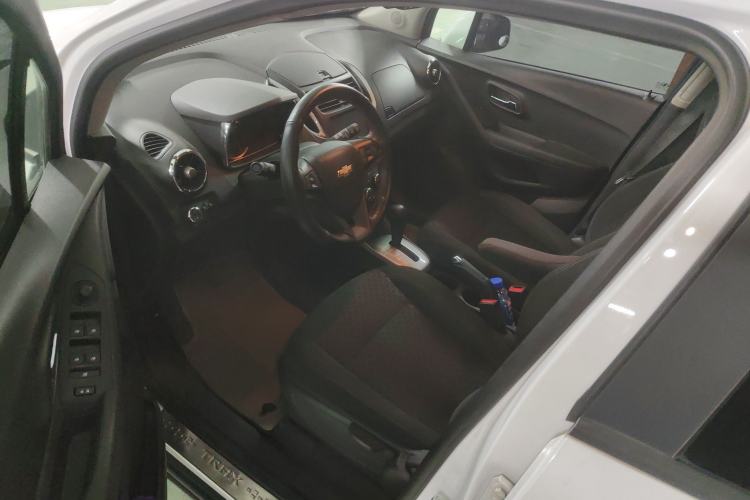 Used Chevrolet Trax 2016 1.4T Automatic Two-Wheel Drive Comfort Version with Sunroof