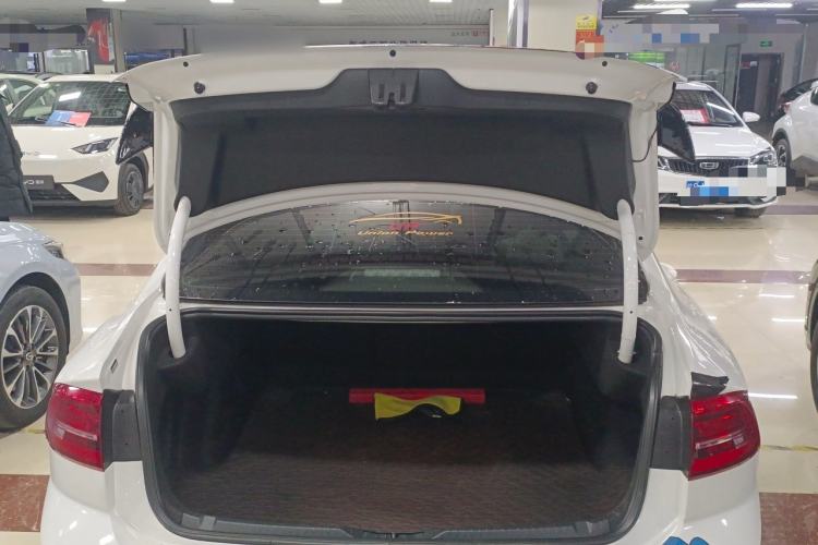 Used Volkswagen Lamando 2021 Facelift 280TSI DSG Comfort Edition (Manual Air Conditioning)