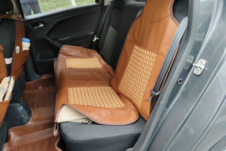 Used Citroen Elysee 2015 Zhishang Edition 1.6L Manual Fashion Model