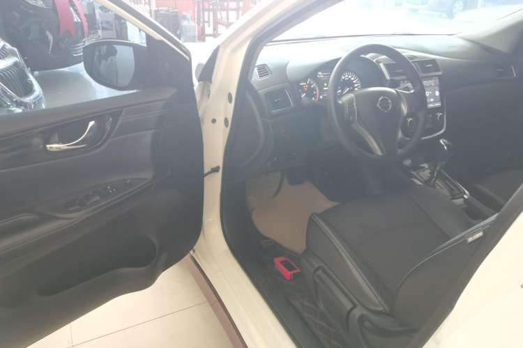 Used Nissan Tiida 2019 1.6L CVT Smart Drive Version China VI Standard
