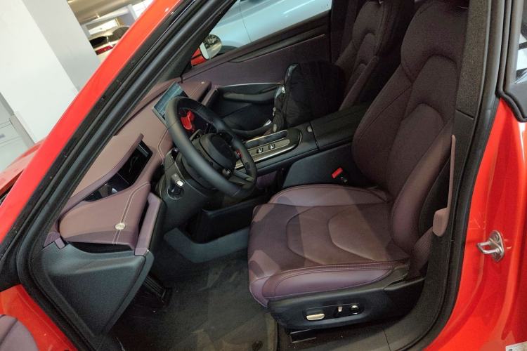 Used  SU7 2024 Rear-Drive Long-Range Intelligent Driving Version
