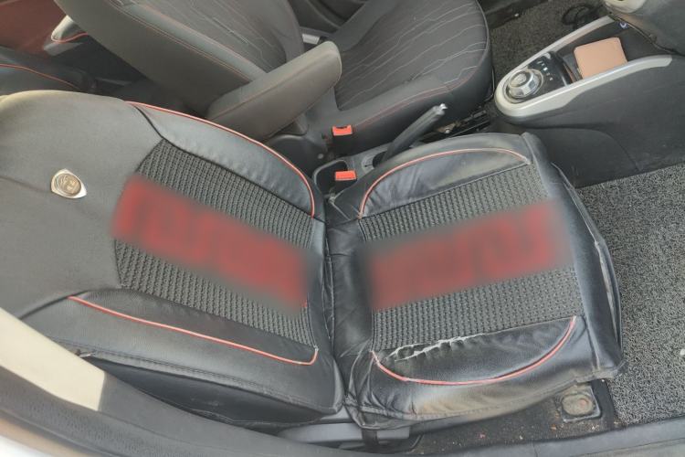 Used Changan Benni 2015 1.4L IMT Luxury Model China IV