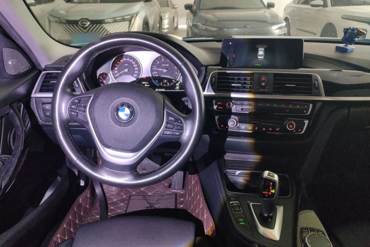 Used BMW 3 Series 2019 320Li Fashion Model
