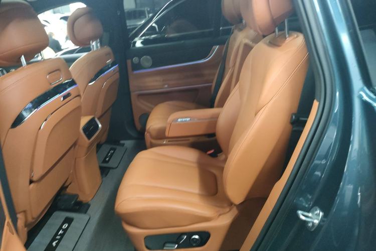 Used Hima AITO M9 2024 Range-Extended Ultra Version 42 kWh 6-Seater Model