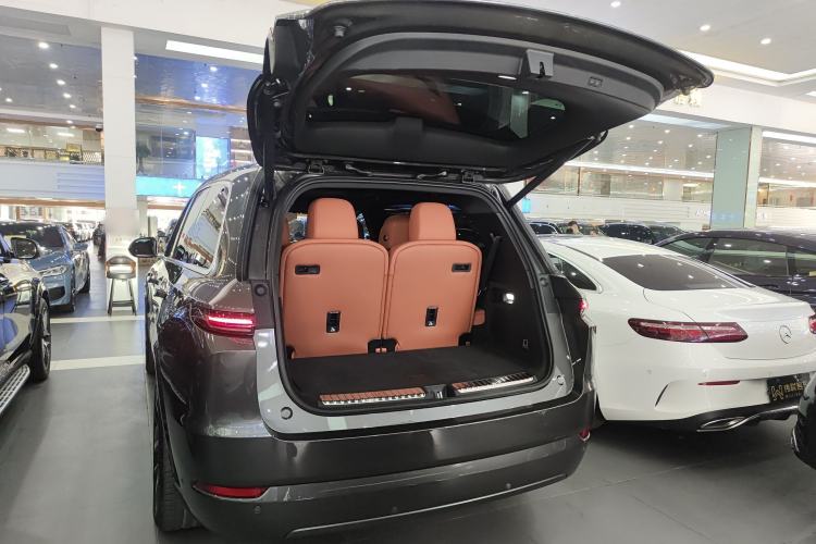 Used Li Auto L9 2024 Pro Model
