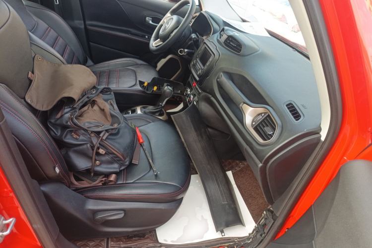 Used  Renegade 2016 1.4T Automatic Jingneng Edition
