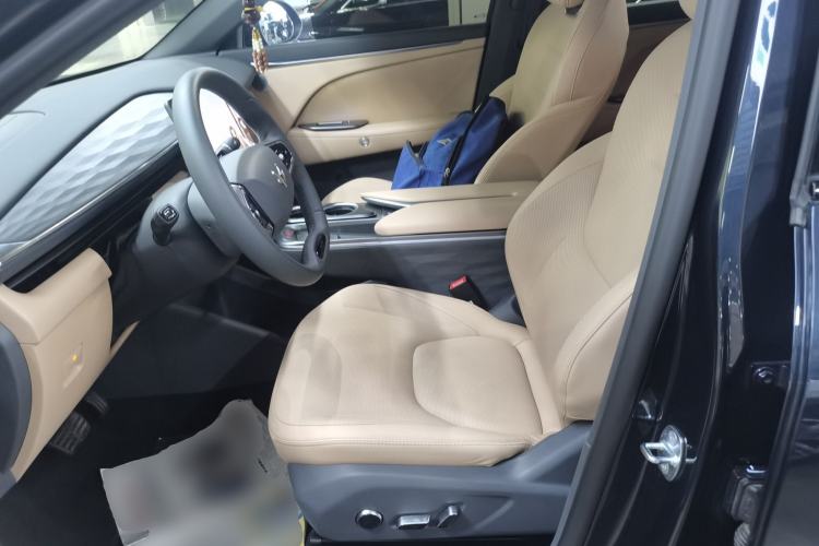 Used ARCFOX Alpha T5 2025 520 PRO
