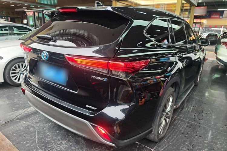 Used Toyota Highlander 2022 Dual-Engine 2.5L Four-Wheel Drive Prestige Version 7 Seats
