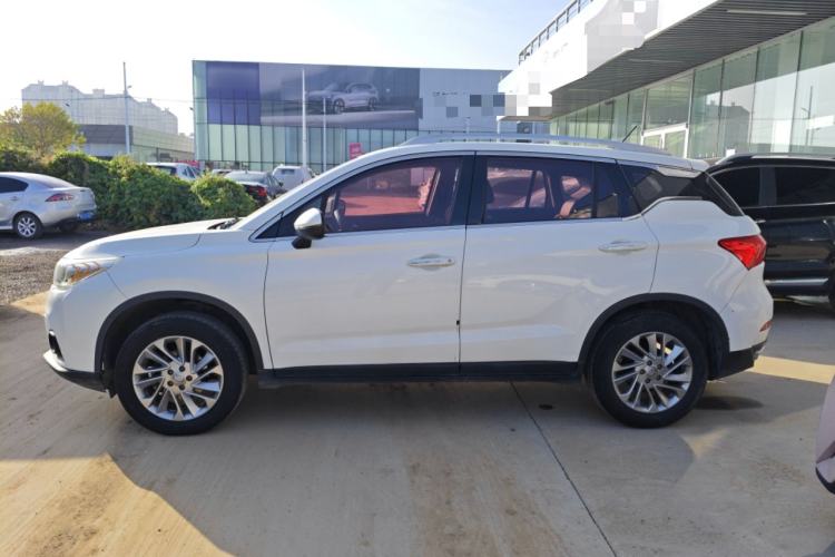 Used GAC Trumpchi GS4 2017 200T Manual Two-Wheel Drive Comfort Edition
