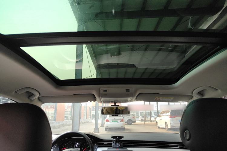 Used Volkswagen Magotan 2018 280TSI DSG Leading Model
