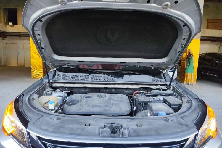 Used Changan CS85 COUPE 2019 1.5T DCT Dynamic Version China VI Standard
