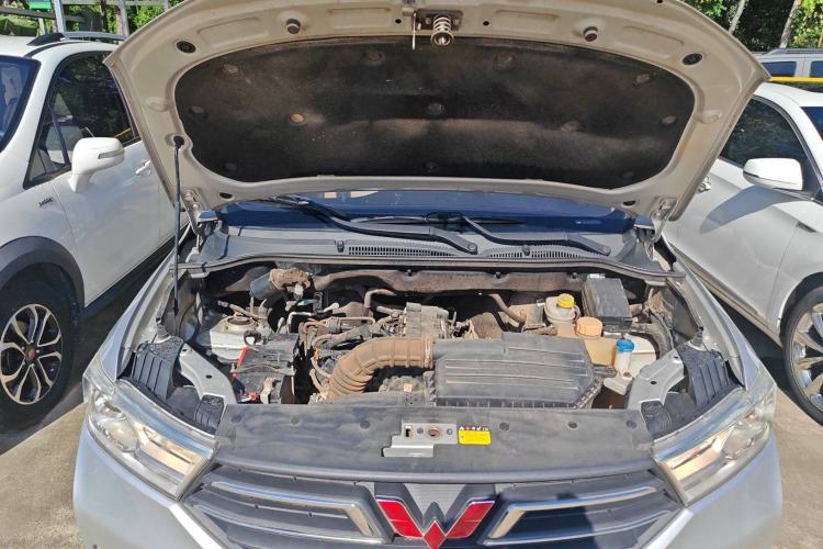 Used Wuling Hongguang 2018 1.5L S Comfort Model L2B
