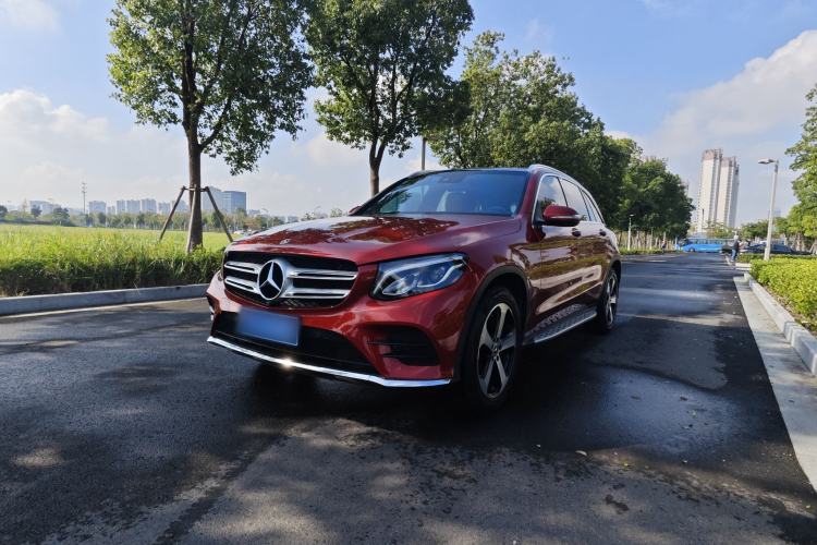 Used Mercedes-Benz GLC 2019 Facelift GLC 260 L 4MATIC Luxury Model
