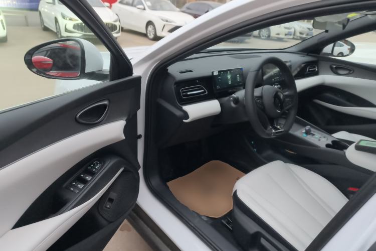 Used BYD Seal 06 New Energy 2025 DM-i Smart Drive 80KM Luxury Model
