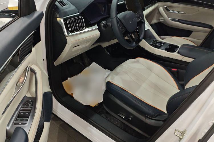 Used BYD Song PLUS New Energy 2024 HONOR Edition DM-i 110km Flagship Model
