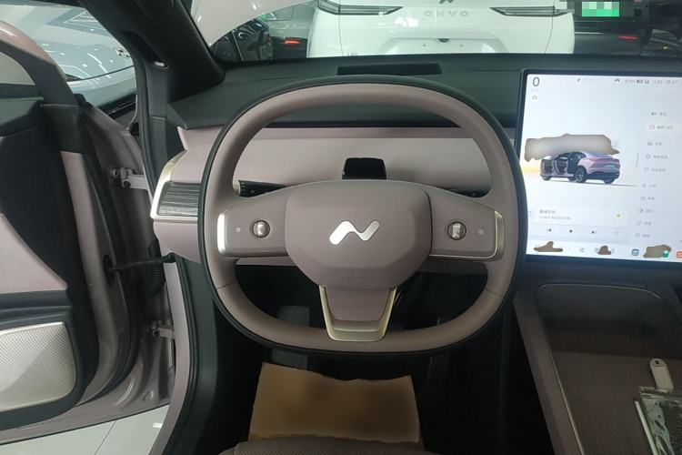 Used ONVO L60 2024 60 kWh Rear-Drive Version
