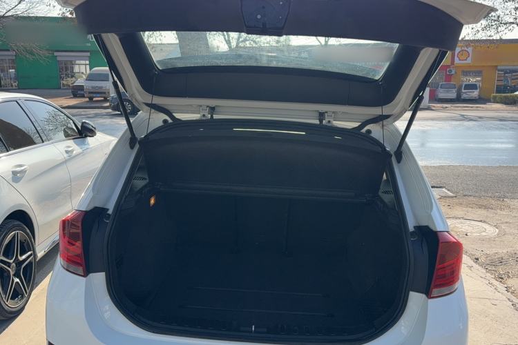 Used BMW X1 2013 sDrive18i Fashion Model
