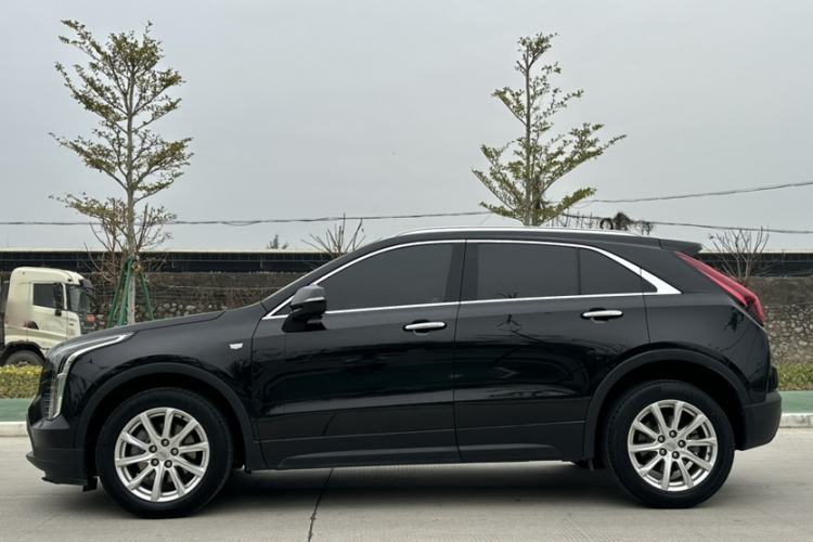 Used Cadillac XT4 2021 28T Two-Wheel Drive Tech Edition
