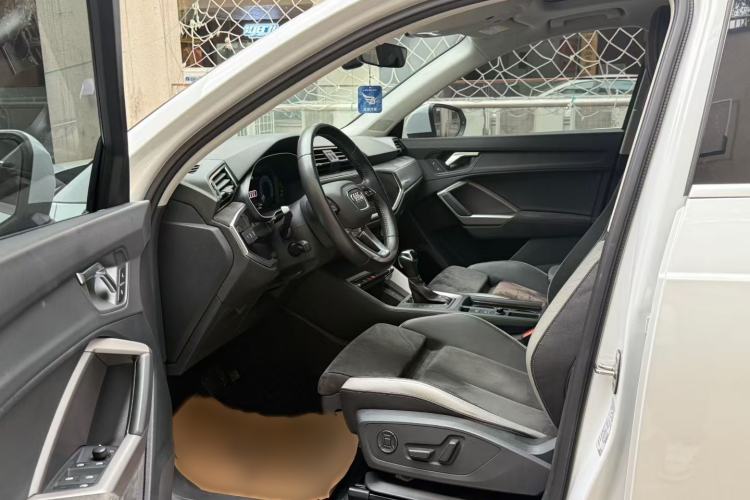 Used Audi Q3 2021 35 TFSI Progressive Dynamic Edition