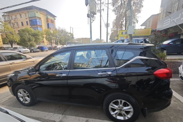 Used Haval M6 2018 Revised Version 1.5T DCT Two-Wheel Drive Elite Edition
