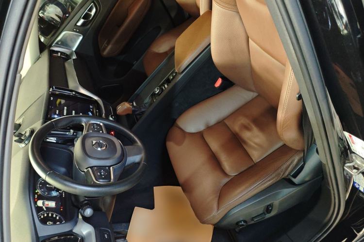 Used Volvo XC60 2019 T5 4x4 Zhiyuan Edition China VI Standard
