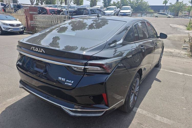 Used Dongfeng Aeolus Yixuan MAX 2023 1.5T Ultra-Stylish Trendsetting Dad Edition
