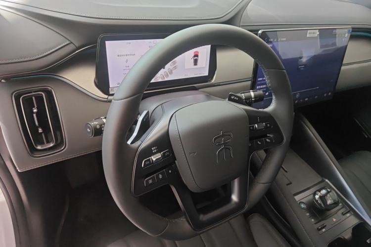 Used BYD Song L EV 2025 Intelligent Driving Version 662 km LiDAR Excellence Edition