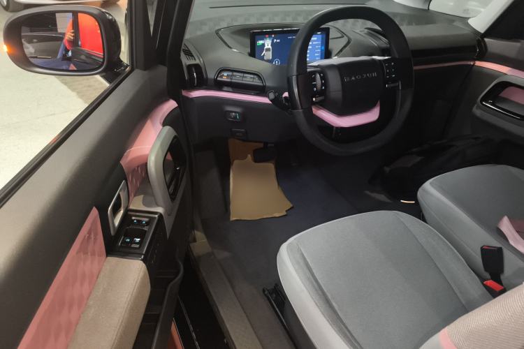 Used Baojun E300 2020 Plus Interstellar Smart Edition
