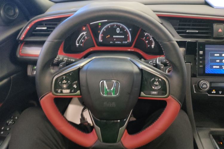 Used Honda Civic 2021 HATCHBACK 220TURBO CVT Trendy Cool Edition
