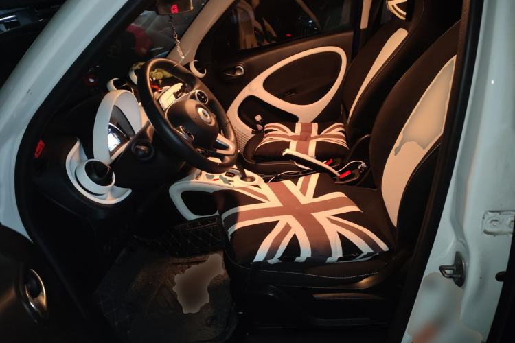 Used smart forfour 2018 1.0L 52kW Passion Edition
