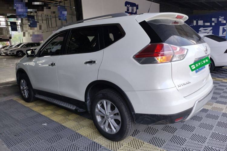 Used Nissan X-Trail 2015 2.0L CVT Comfort MAX Edition 2WD