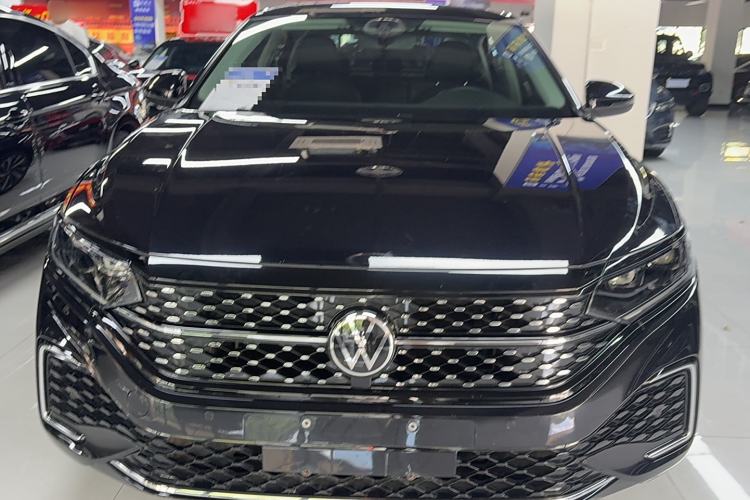 Used Volkswagen Passat 2022 330TSI Starry Elite Edition
